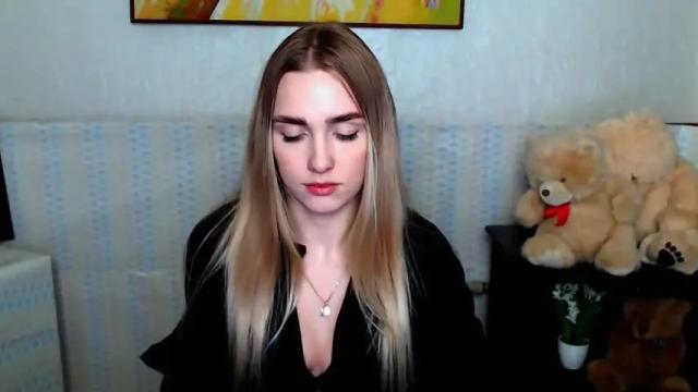 Image 6 of bottomless_eyes_ Stream on Chaturbate on 16 months ago