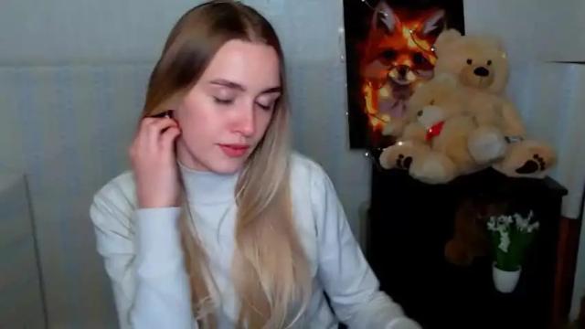 Image 7 of bottomless_eyes_ Stream on Chaturbate on 15 months ago