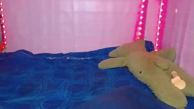Image 11 of bottylicious_carla Stream on Chaturbate on 13 months ago