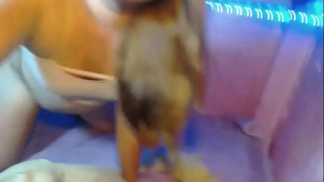 Image 4 of bottylicious_carla Stream on Chaturbate on 1 month ago