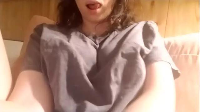 Image 12 of bouncyqueenmajesty Stream on Chaturbate on 2 months ago