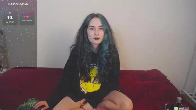 Image 10 of boxinghelen Stream on Chaturbate on 3 months ago