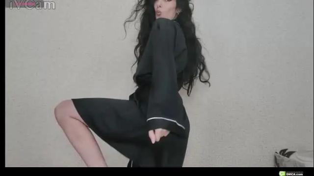 Image 2 of boxinghelen Stream on Chaturbate on 1 month ago