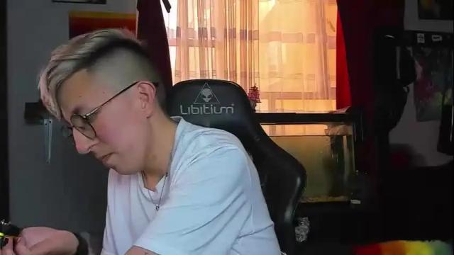 Image 10 of boy_trans Stream on Chaturbate on 1 month ago