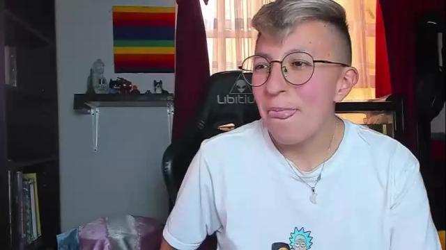 Image 3 of boy_trans Stream on Chaturbate on 1 month ago