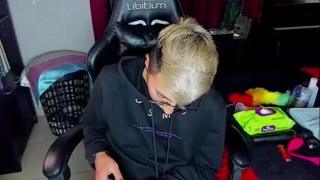 Image 4 of boy_trans Stream on Chaturbate on 23 days ago