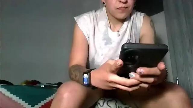 Image 3 of boy_trans Stream on Chaturbate on 1 month ago