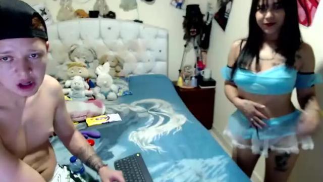 Image 11 of boyslatin493916 Stream on Chaturbate on 16 months ago