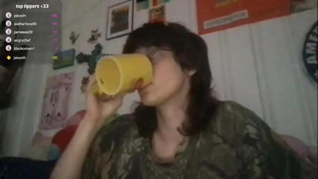 Image 11 of boywithbug Stream on Chaturbate on 8 months ago