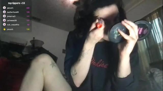 Image 2 of boywithbug Stream on Chaturbate on 8 months ago