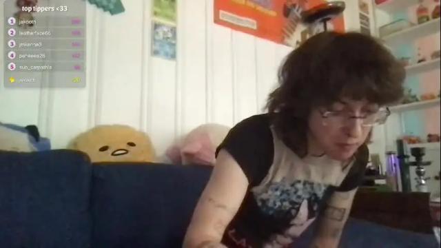 Image 8 of boywithbug Stream on Chaturbate on 8 months ago