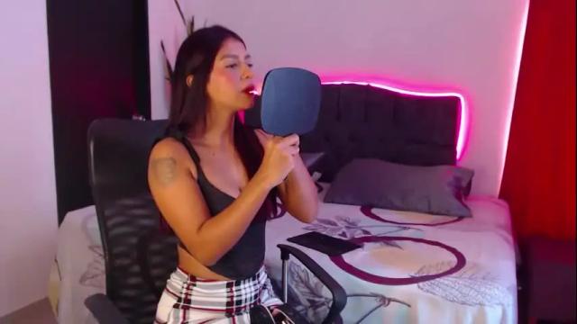 Image 7 of bradandjenn Stream on Chaturbate on 23 days ago