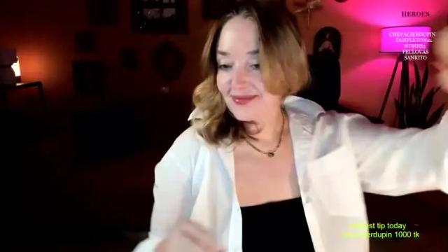 Image 2 of braingirl Stream on Chaturbate on 18 months ago