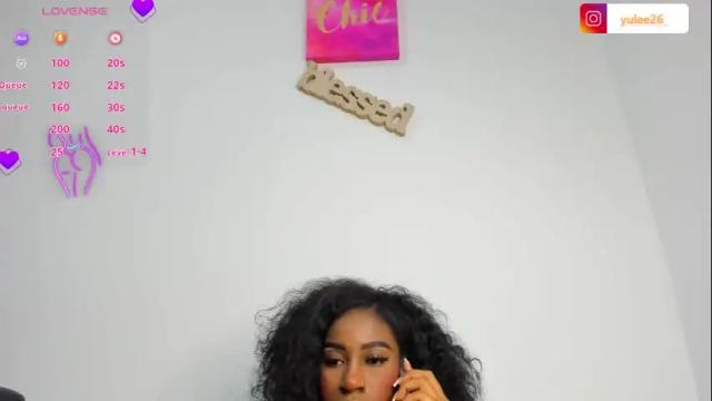 Image 6 of brandibrow Stream on Chaturbate on 7 months ago