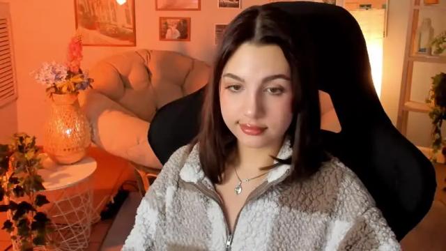 Image 8 of brandysilva Stream on Chaturbate on 15 months ago