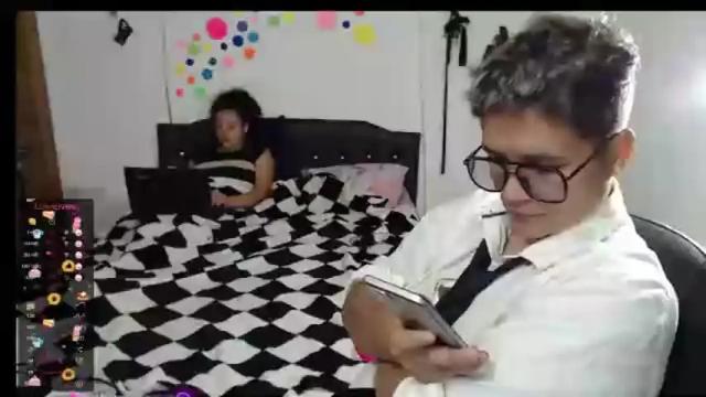 Image 11 of brattandmadison Stream on Chaturbate on 19 months ago