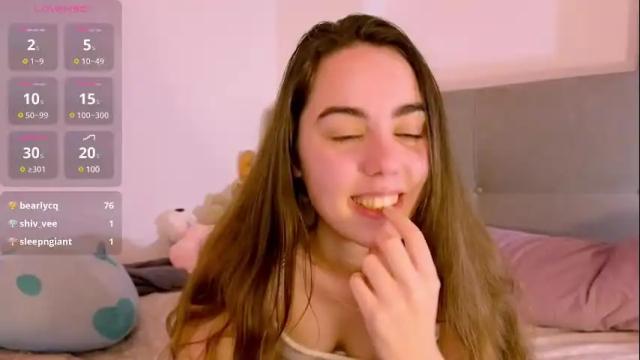 Image 2 of bratty_bun Stream on Chaturbate on 1 month ago
