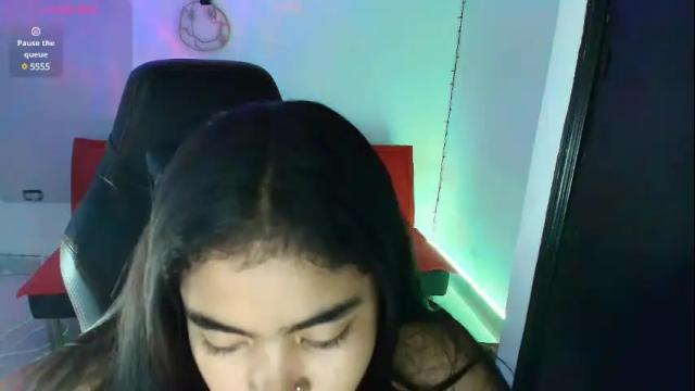 Image 12 of bratz_evans Stream on Chaturbate on 1 month ago