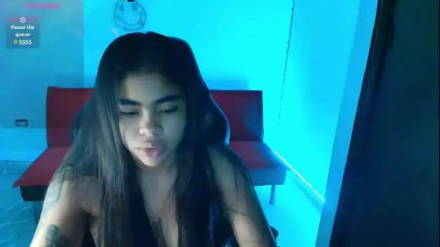 Image 4 of bratz_evans Stream on Chaturbate on 1 month ago