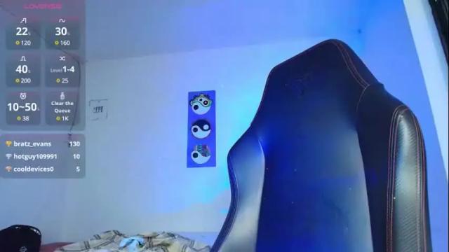 Image 7 of bratz_evans Stream on Chaturbate on 8 days ago