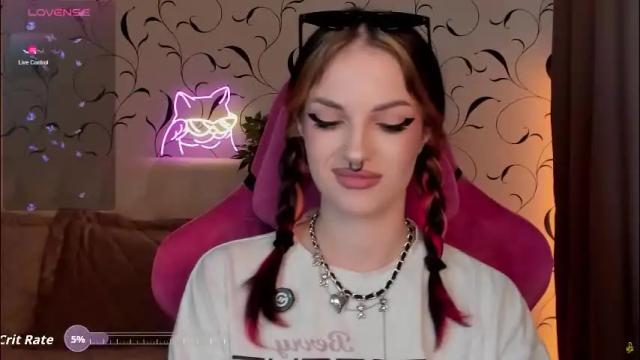 Image 6 of bratziedarsie Stream on Chaturbate on 2 months ago