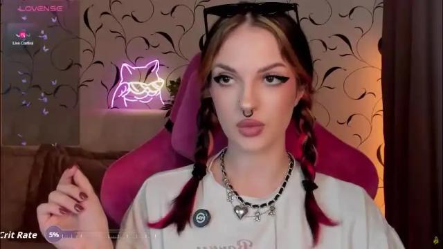 Image 8 of bratziedarsie Stream on Chaturbate on 2 months ago