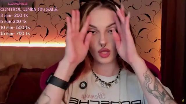 Image 10 of bratziedarsie Stream on Chaturbate on 29 days ago