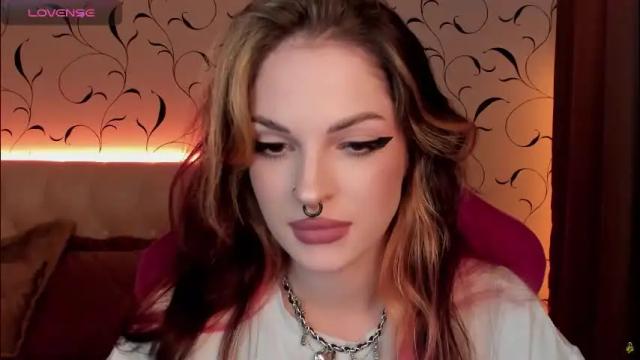 Image 3 of bratziedarsie Stream on Chaturbate on 29 days ago