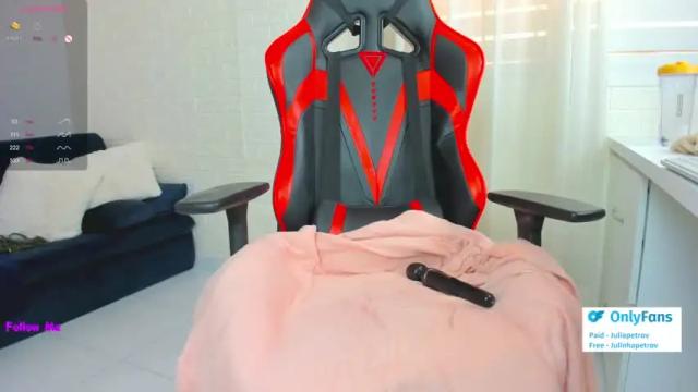 Image 10 of brazilianblondie Stream on Chaturbate on 12 months ago