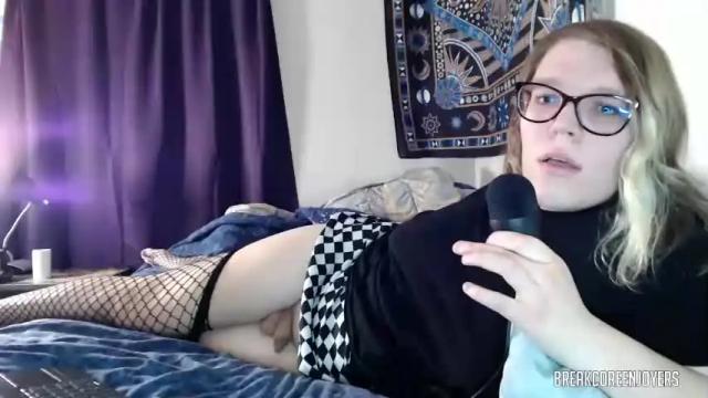 Image 12 of breakcoreenjoyrs Stream on Chaturbate on 15 months ago