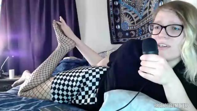 Image 7 of breakcoreenjoyrs Stream on Chaturbate on 15 months ago