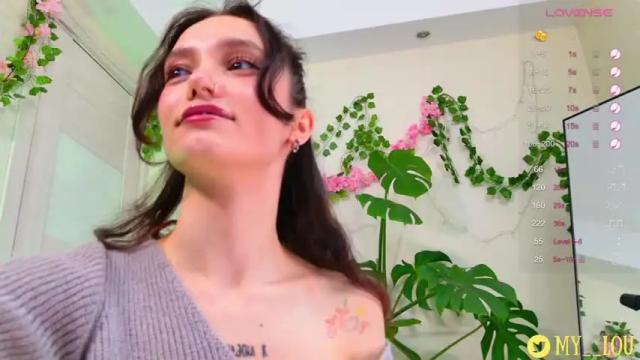 Image 3 of breeding_material Stream on Chaturbate on 13 days ago