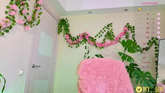 Image 10 of breeding_material Stream on Chaturbate on 12 days ago