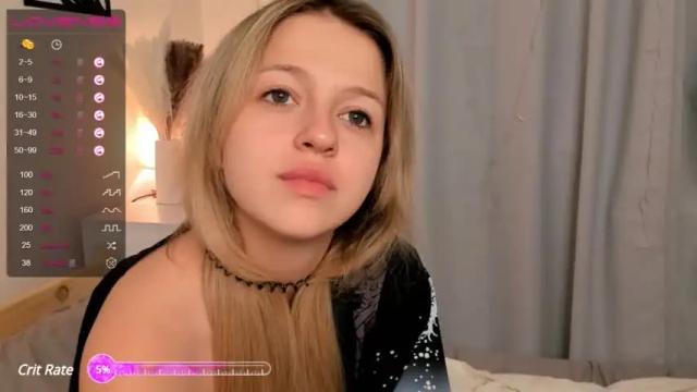 Image 12 of breegranger Stream on Chaturbate on 18 months ago