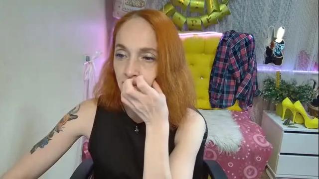 Image 3 of breeterner Stream on Chaturbate on 24 days ago