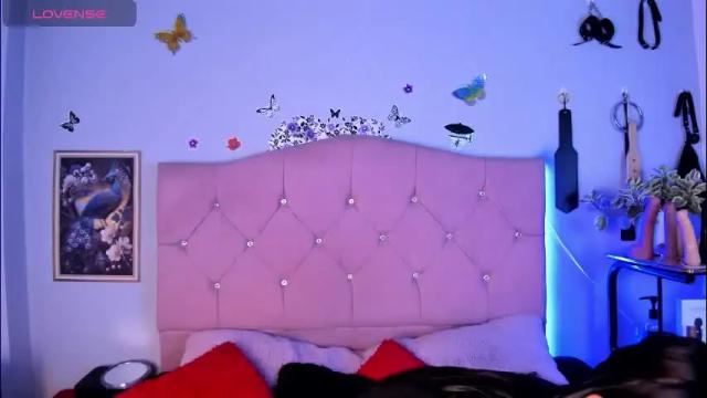 Image 4 of brenda1307 Stream on Chaturbate on 1 month ago