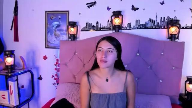 Image 8 of brenda1307 Stream on Chaturbate on 1 month ago