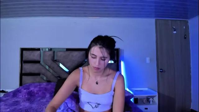 Image 3 of brenda1307 Stream on Chaturbate on 1 month ago