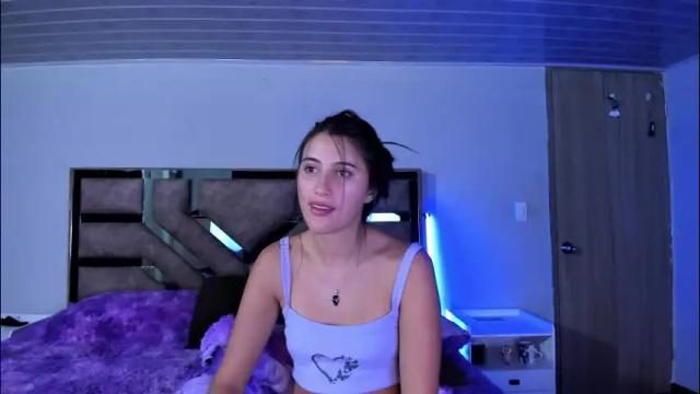 Image 7 of brenda1307 Stream on Chaturbate on 1 month ago