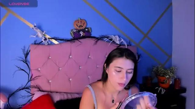 Image 3 of brenda1307 Stream on Chaturbate on 2 days ago