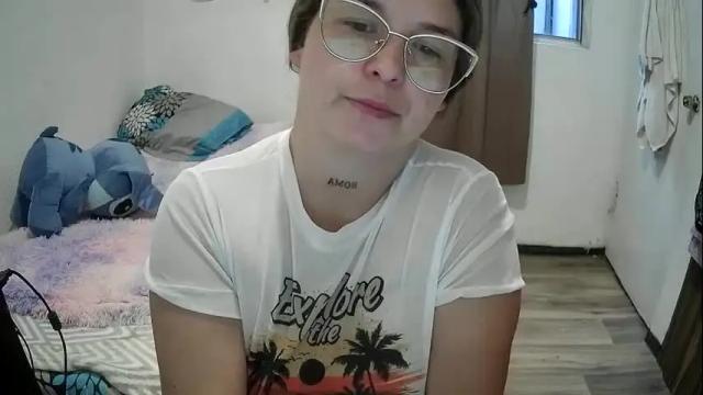 Image 4 of brenda__martin Stream on Chaturbate on 3 days ago