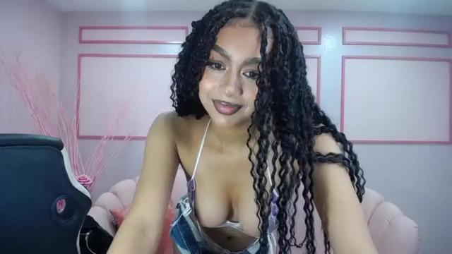 Image 12 of brenda_a_ Stream on Chaturbate on 13 months ago