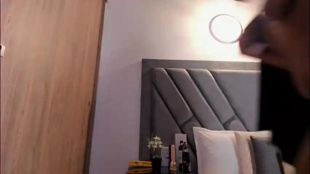 Image 10 of brenda_nova18 Stream on Chaturbate on 1 month ago