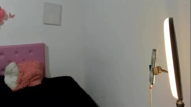 Image 2 of brenda_sofia Stream on Chaturbate on 2 months ago