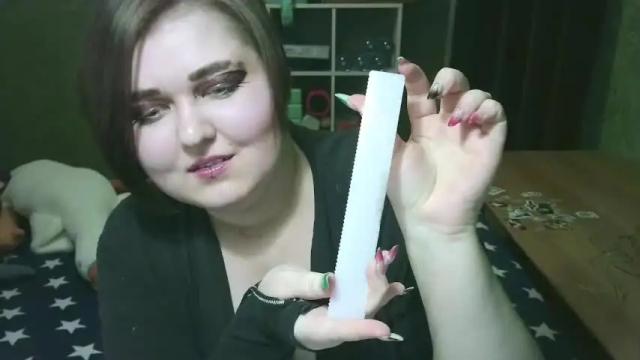 Image 10 of brendabloempje Stream on Chaturbate on 15 months ago