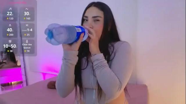 Image 8 of brendda_tay Stream on Chaturbate on 1 month ago