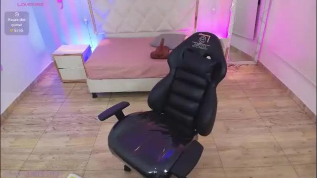 Image 12 of brendda_tay Stream on Chaturbate on 1 month ago