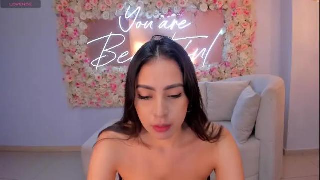 Image 2 of brennawalker Stream on Chaturbate on 1 month ago
