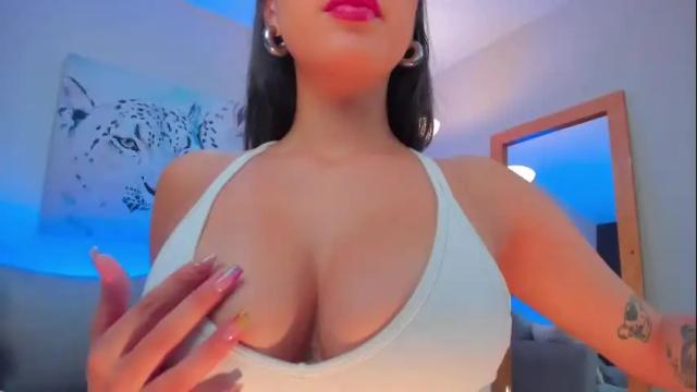 Image 8 of brennawalker Stream on Chaturbate on 13 days ago