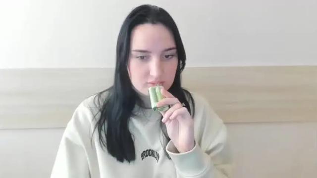 Image 12 of bri_bearrr_ Stream on Chaturbate on 15 months ago